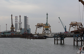 Putin establishes North-South JSC with 100% ownership of Makhachkala Trade Port 