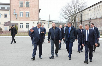 Maxim Reshetnikov and Dagestani Head discuss creation of Caspian cluster